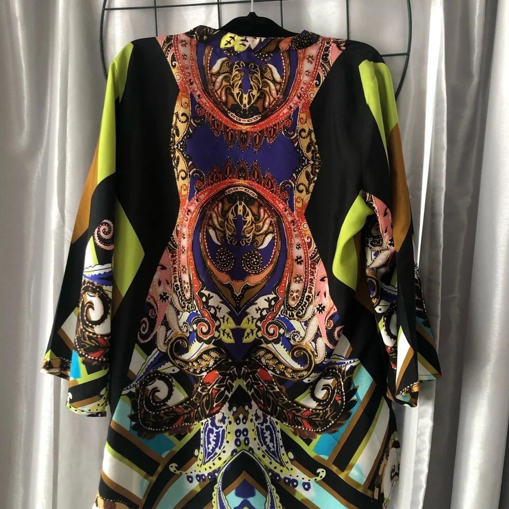 YASB Multi-color Tunic - Picture 4 of 8